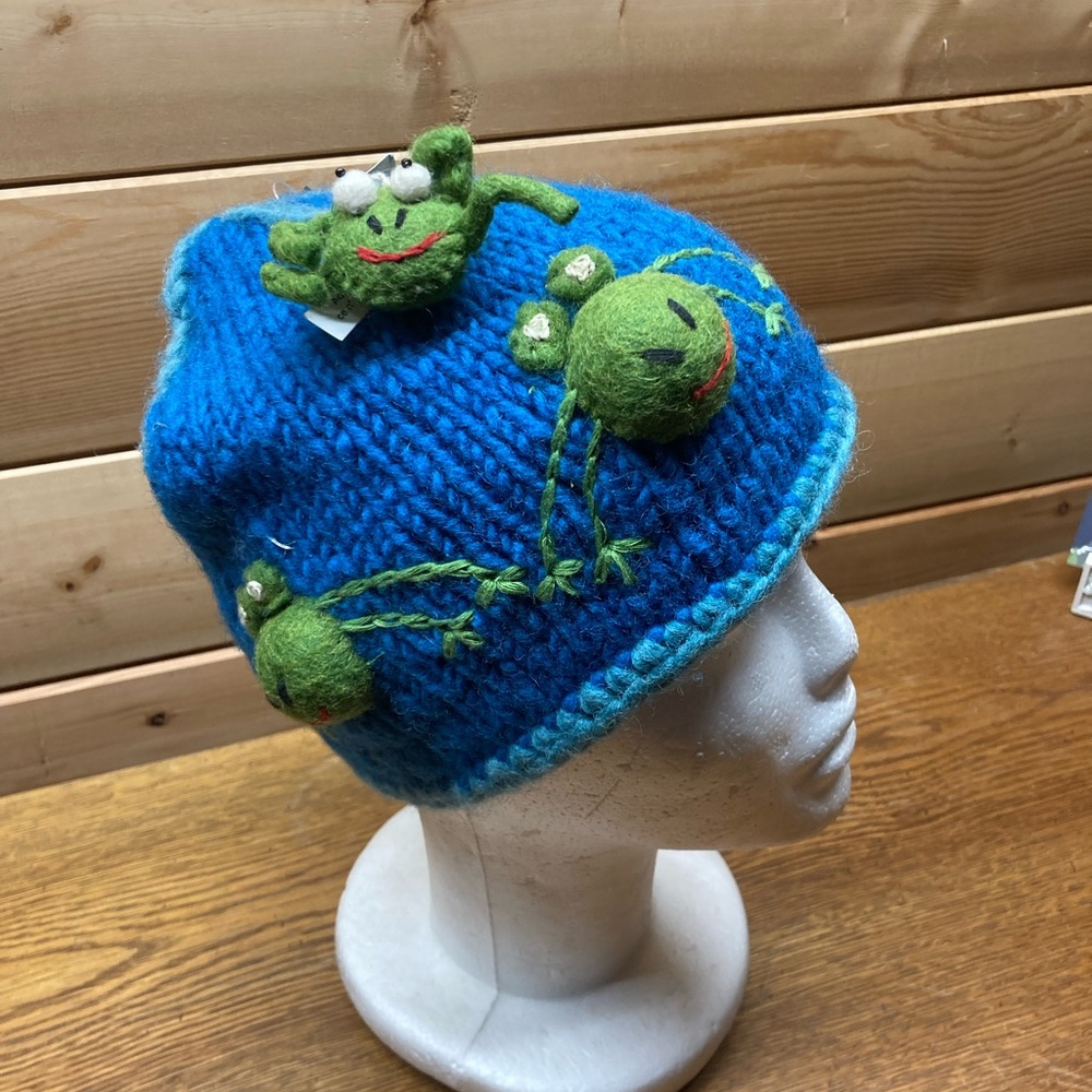 Kids Ambler Frog Beanie NWT Handmade